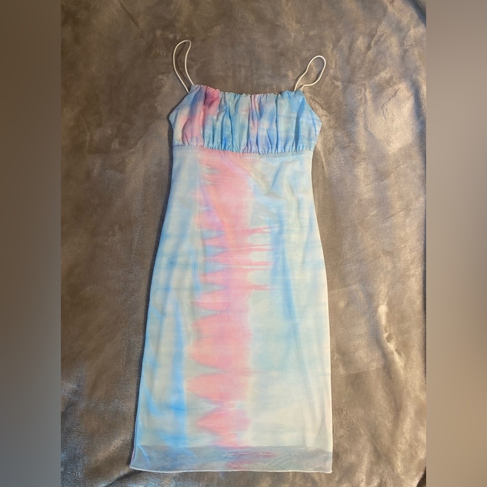 Urban Outfitters l Kiss The Sky Mini Dress
